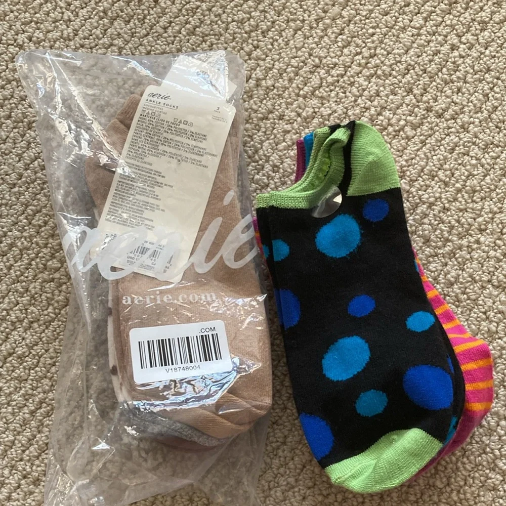 Aerie So Women’s Casual Ankle Socks Bundle 7 Pairs One Size Colorful Value NWT